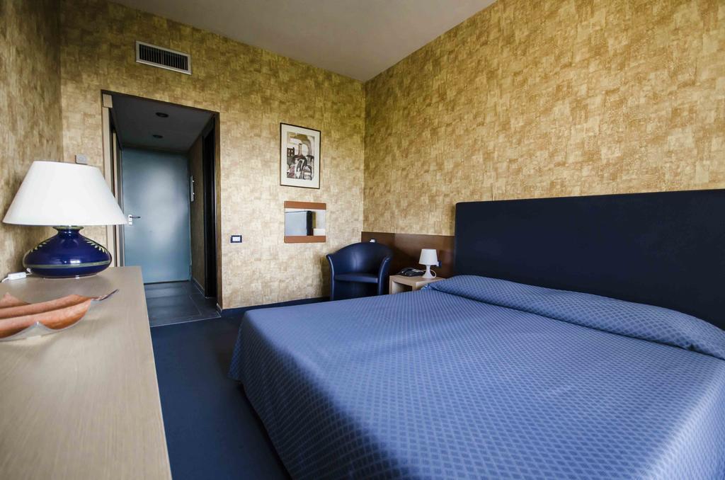 Grand Hotel Helios Tarquinia Exterior foto